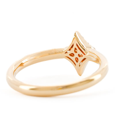 .26CTW Diamond Cluster Ring - Star - 14K Yellow Gold
