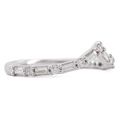 .40CTW Alternating Baguette and Round Diamond “V” Contour Band – 14K White Gold