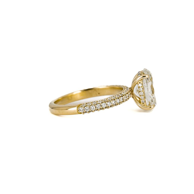 3.06ctw Oval Solitaire Diamond Engagement Ring - 14k Yellow Gold - Size 6.5