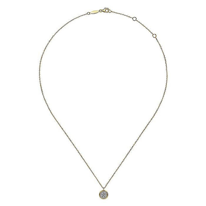 0.21ctw Halo Pendant Necklace - Yellow Gold