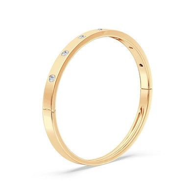 0.75ctw Round Diamond 7-Stone Bangle – 14K Yellow Gold