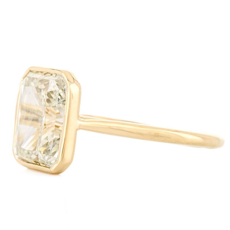 4.5CT Radiant Diamond Engagement Ring - Solitaire + Cathedral - 18K Yellow Gold