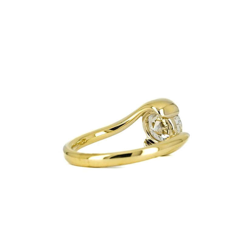 1.51ctw Round Semi-Bezel Bypass Diamond Engagement Ring - 14K Yellow Gold