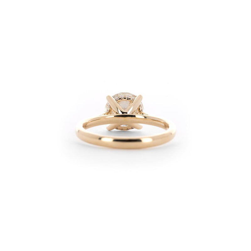 2.26ctw Round Diamond Engagement Ring, Cathedral